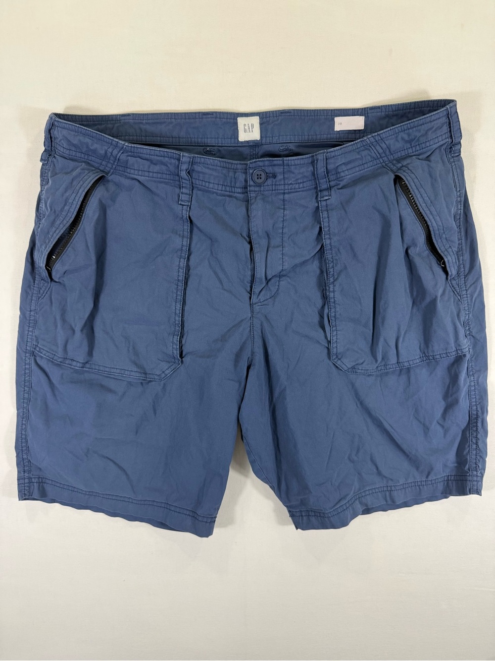 GAP Men's Slate Blue Zip-Pocket Athletic Shorts